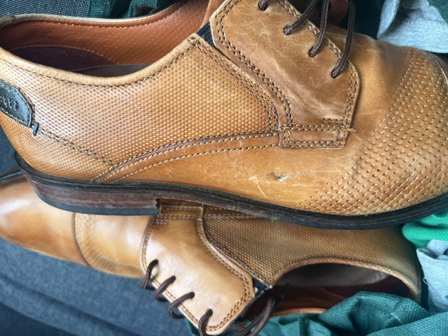 Professionelle Taschen- & Schuhreinigung in Berlin